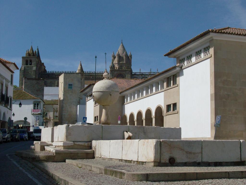 Ebora Home - Garage Free - Centro Historico Евора Екстер'єр фото